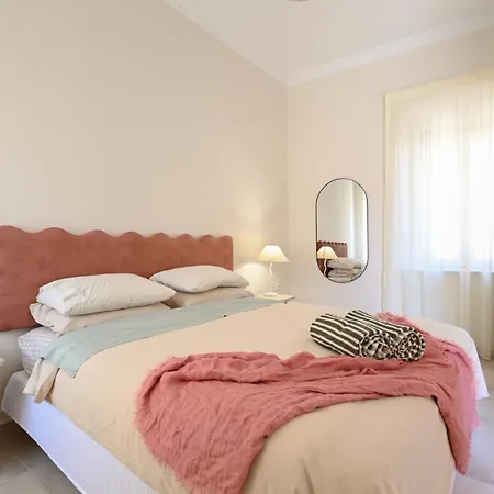 The Island Nest Apartman *